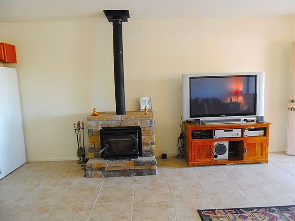 2nd image of 7535 N Rancho Vista Dr
