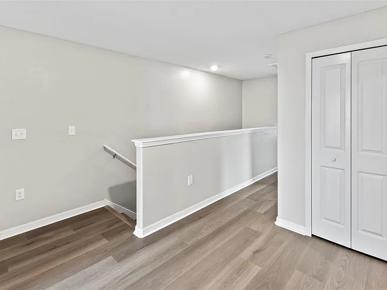 15504 Florence Hollow Pl — Photo 18