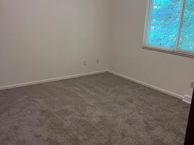 3365 Hiwood Ave — Photo 14