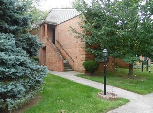 421 Redding Rd APT 12, Lexington, KY 40517