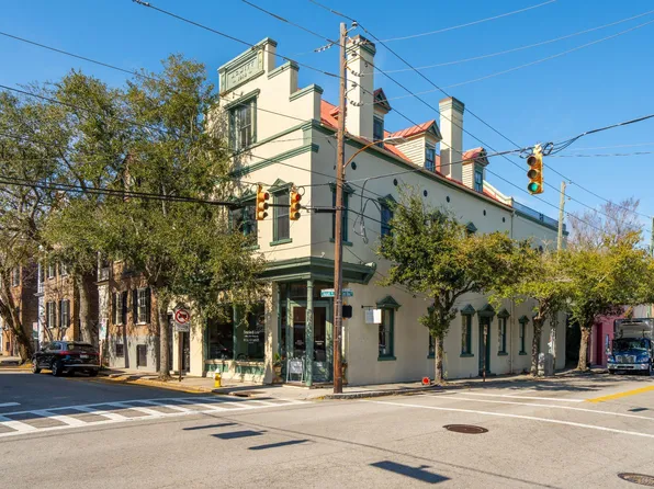 28 1/2 Hasell St #A & B, Charleston, SC 29401