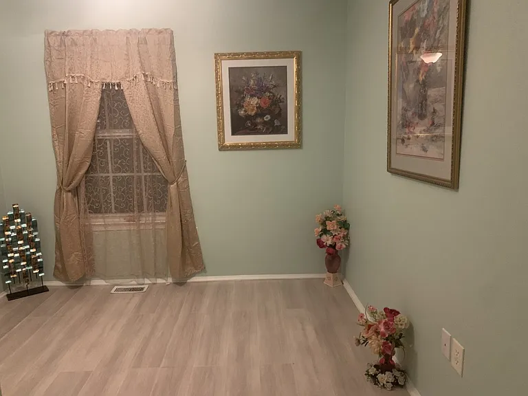 227 Lindsey Ct #1 — Photo 73