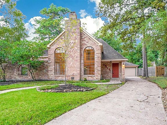 4th image of 1919 Riverlawn Dr