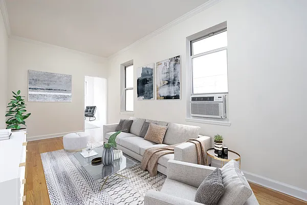 Rented by R New York | media 25