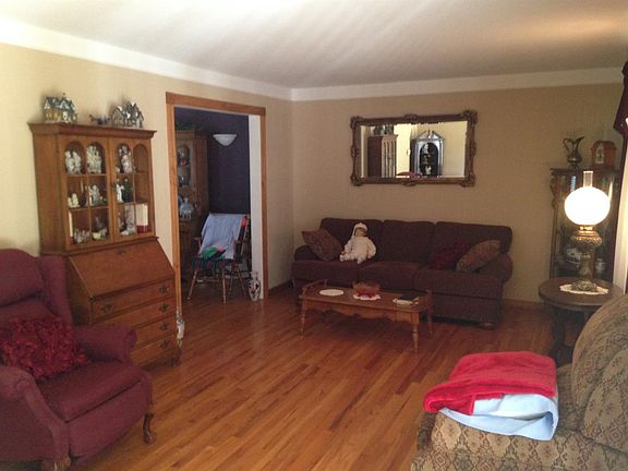 2nd image of 9436 Yellowwood Dr