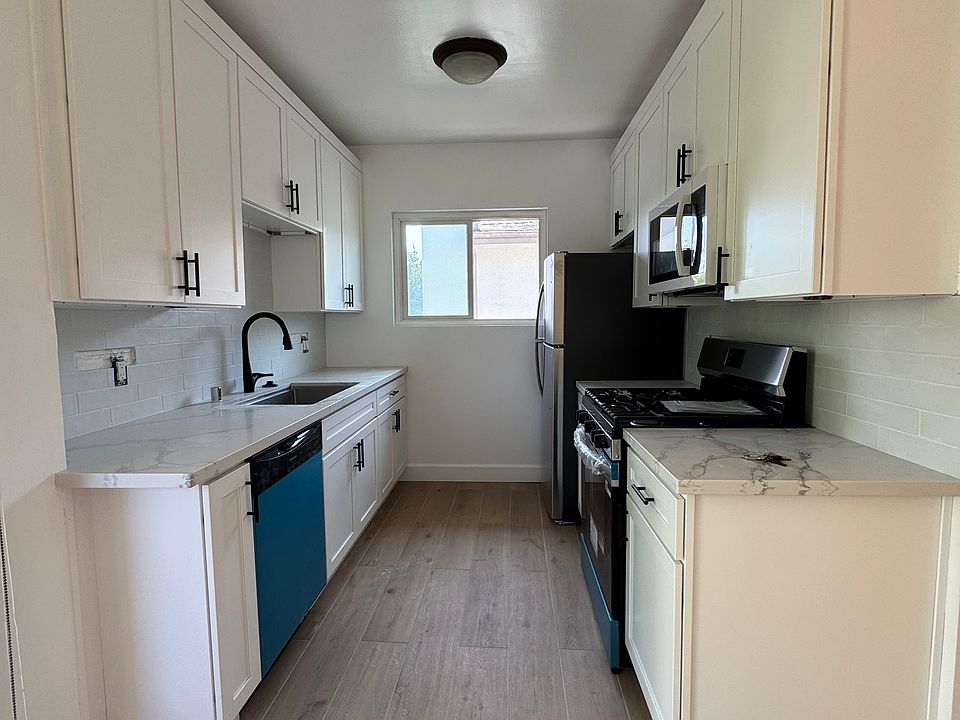 1st image of 1115 Rexford Dr APT 3