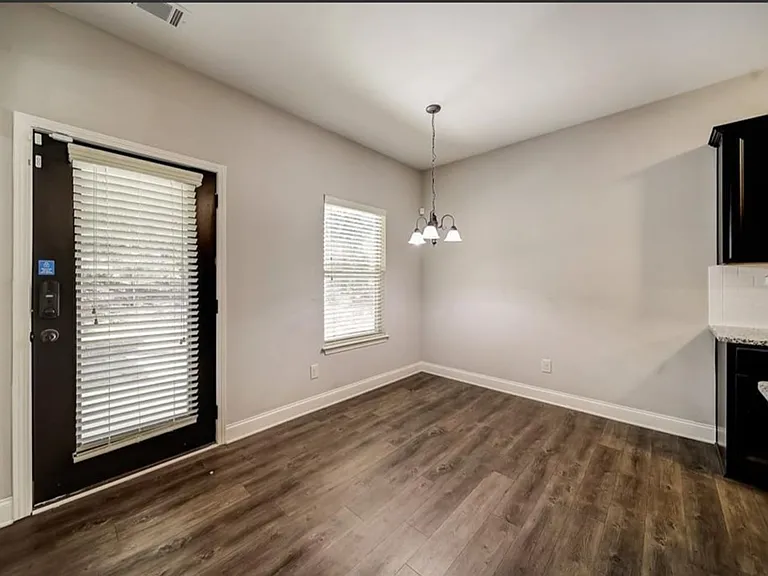 1560 Campbell Ridge Way — Photo 8