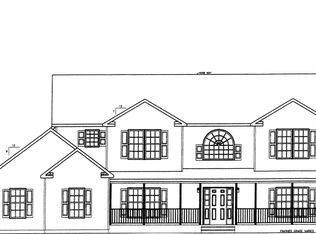 Cobblestone Dr, Shoreham, NY 11786