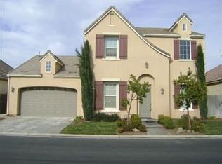 41 W Serena Ave, Clovis, CA 93619