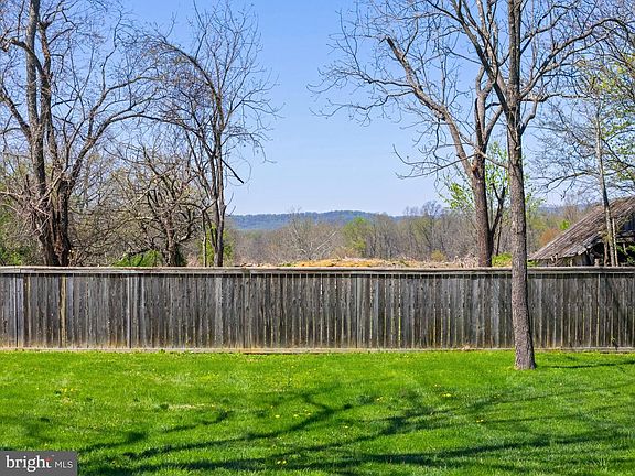5th image of 4048 Rectortown Rd
