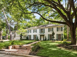 8 Pine Forest Cir, Houston, TX 77056