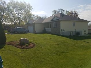 107 W Central St, Raymond, IA 50667