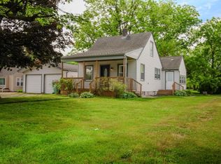 751 W 73rd Ave, Merrillville, IN 46410