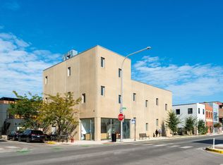 2054 W Grand Ave, Chicago, IL 60612