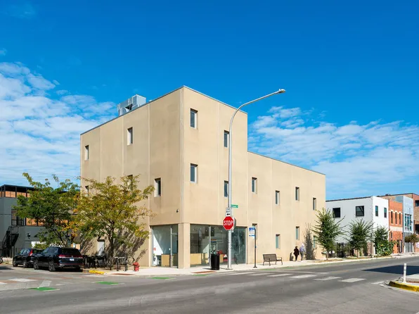 2054 W Grand Ave, Chicago, IL 60612