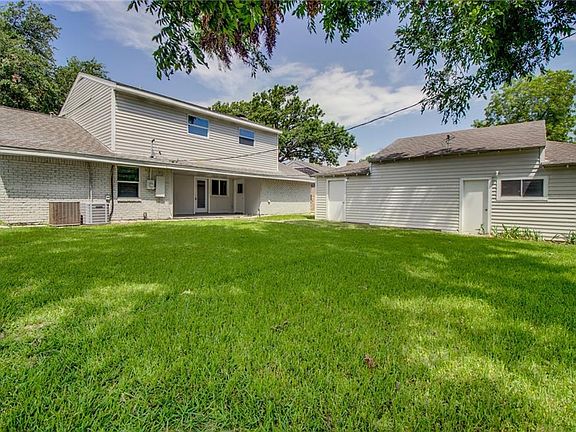 4th image of 9710 Lynbrook Dr
