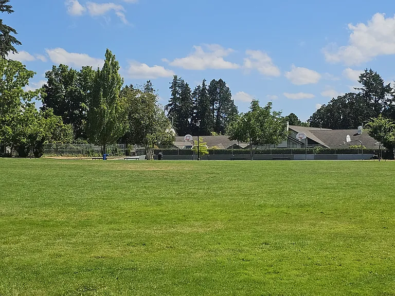 5588 SW Erickson Ave — Photo 15