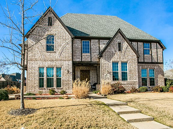 2nd image of 411 Glenbrook Dr