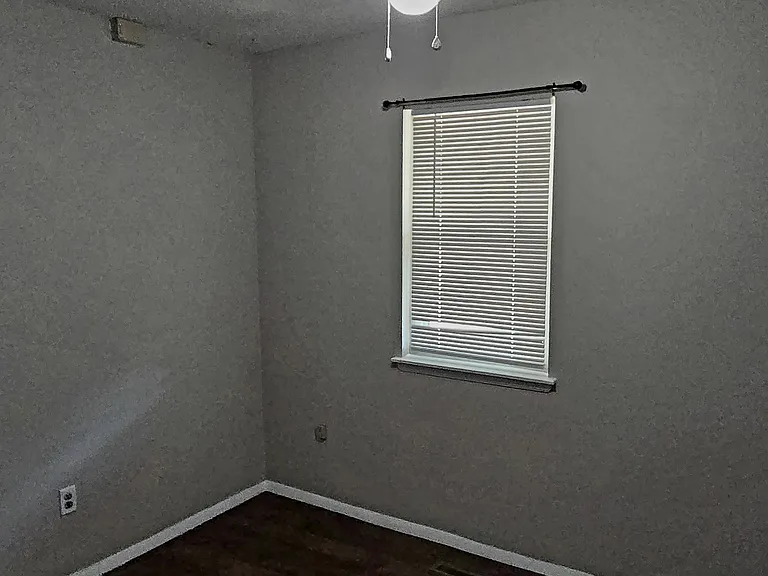 630 Easy St — Photo 17