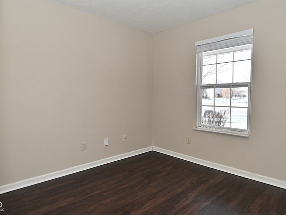4th image of 11369 Pegasus Dr