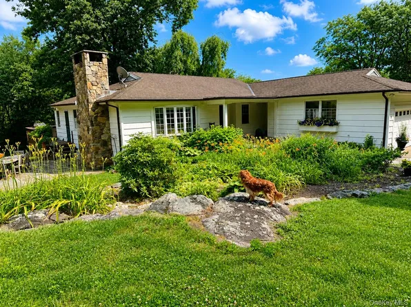10 Apple Tree Lane, Pound Ridge, NY 10576