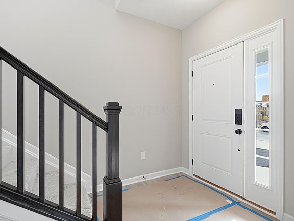 5th image of 198 Silver Pine Ln