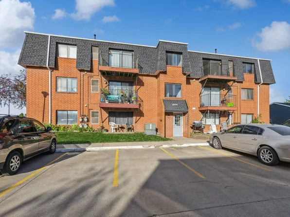 2004 W 4th Ave APT 2, Indianola, IA 50125