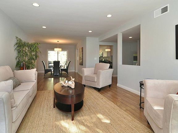 4th image of 7534 Sausalito Ave