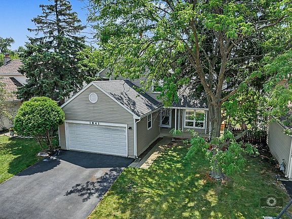 2nd image of 1841 Grosse Pointe Cir