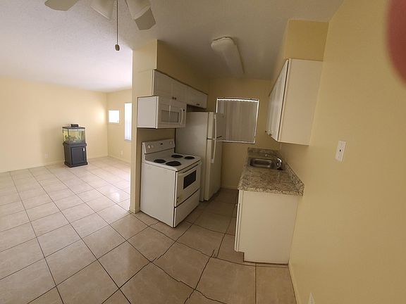 5th image of 1602 N J St APT 1