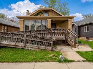 1422 North Ave, Rockford, IL 61103