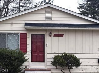 11920 Maxfield Blvd, Hartland, MI 48353