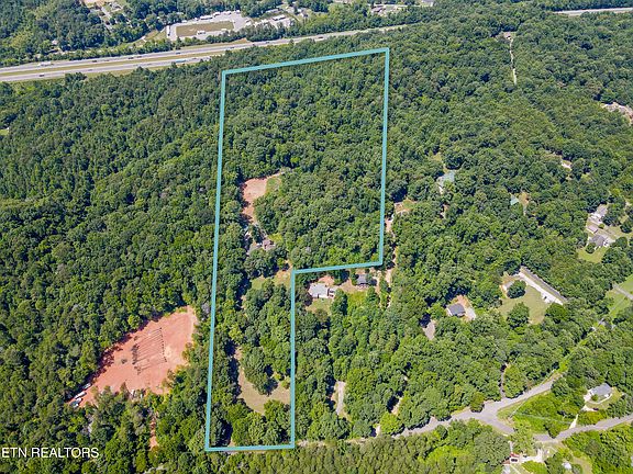 3rd image of 7637 McMillan Rd