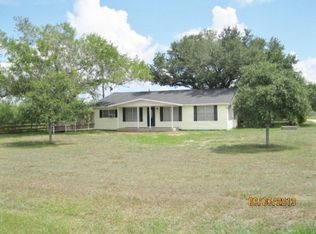 4951 Fm 2615, Victoria, TX 77905