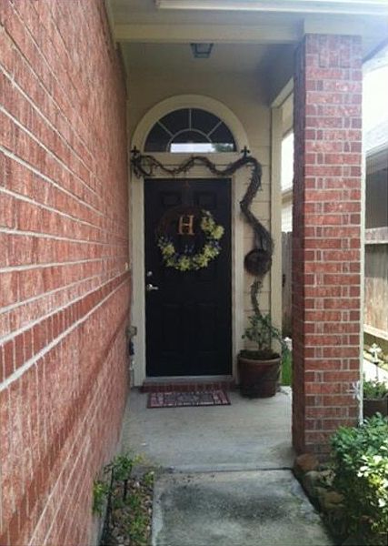 1st image of 920 Sweet Pine Dr