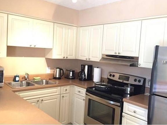 2nd image of 9481 Highland Oak Dr Unit 610