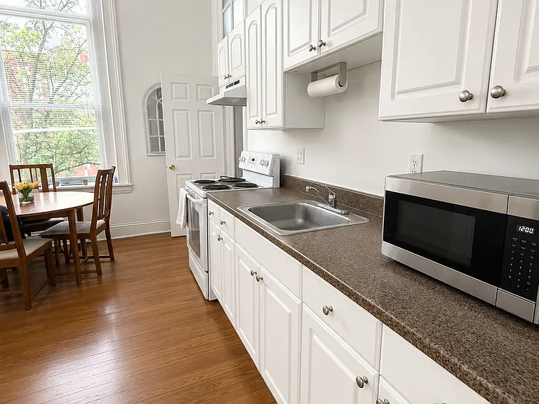 1901 E Lombard St #4 — Photo 4
