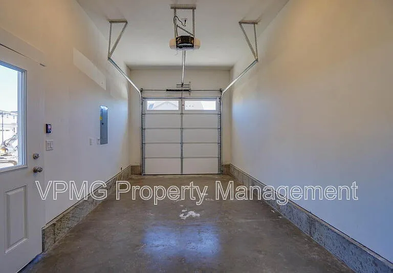 2331 E Otter Loop #A — Photo 19