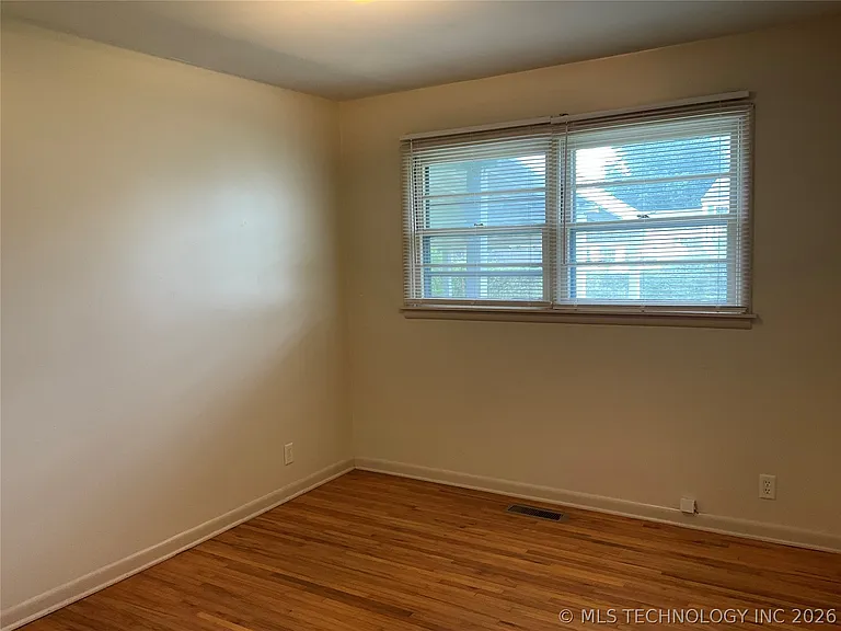10121 E 22nd St S — Photo 16