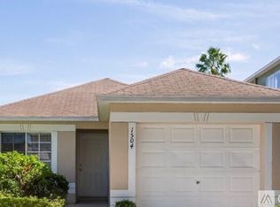 1507 Rincon Dr, Zephyrhills, FL 33544