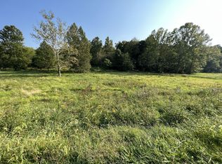 Chase Rd, Albany, OH 45710