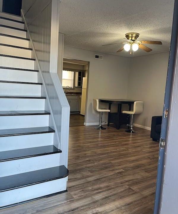 1st image of 2605 W C St #2605