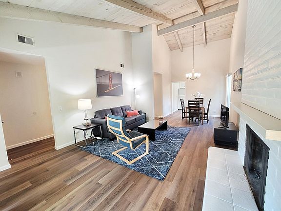 2nd image of 135 Acalanes Dr #10