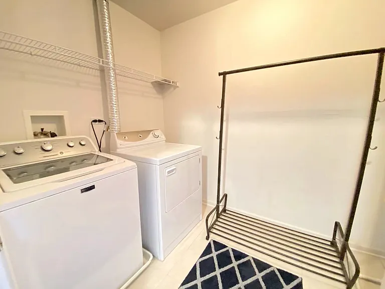 2279 Barrington Dr E #2279 — Photo 18