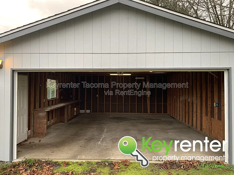 4816 E G St — Photo 36