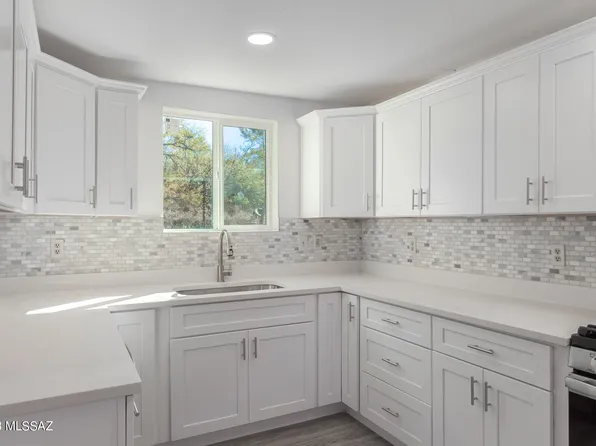 1180 E Mount Lemmon Hwy, Oracle, AZ 85623