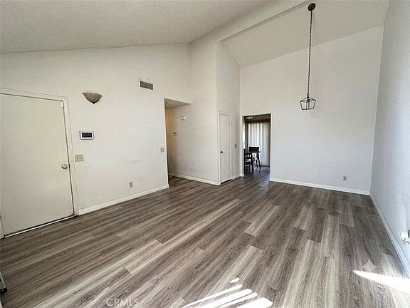 3rd image of 1228 Hogan Ave