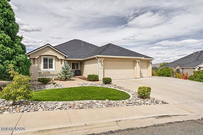 1st image of 1245 Saxon Dr
