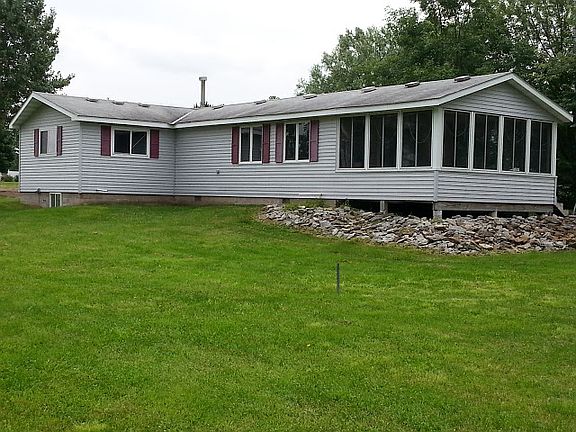 2nd image of 26604 Lakeview Dr