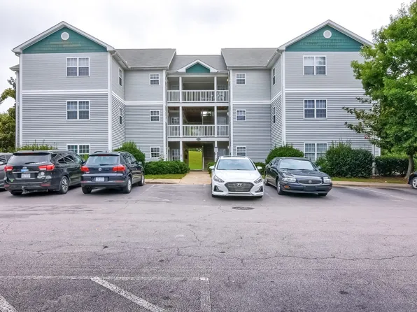 2010 Wolfmill Dr APT 201, Raleigh, NC 27603